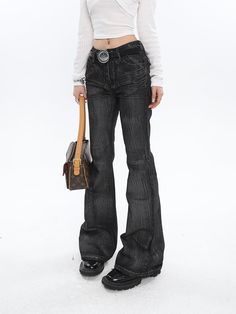 Size: S M LColor classification: grayYear Season: Summer 2023Thickness: RegularTrouser length: Long pants SIZE Trouser length waistline Hip circumference Thigh circumference S 106 66 86 49 M 107 68 90 50 L 108 70 94 51 Fitted Full-length Gray Jeans, Stretch Gray Jeans For Fall, Trendy Gray High Waist Jeans, Trendy High Waist Gray Jeans, Gray Flare Jeans With Five Pockets, Washed Black Fitted Full Length Pants, Trendy Gray Bottoms For Fall, Fitted Full Length Washed Black Pants, Trendy Fitted Washed Black Bottoms