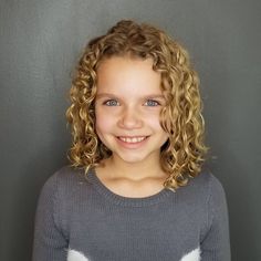 Curly Kids, Bob Haircut Curly, Cute Curly Hairstyles, Girl Haircut, Haircuts For Wavy Hair, Kids Hair Cuts, Haircuts For Curly Hair, Girl Haircuts