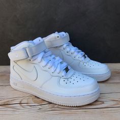 Brand New Nike Air Force 1 Mid ‘06 Gs Kids Size 4y / Women’s Size 5.5 / Eur 36 *Please Note* These Are Kids Shoes Converted To A Women’s Size For This Listing. Gg Nike Air Force 1 Kids, Air Force 1 High Tops, Nike Air Force 1 Mid, New Nike Air Force, Air Force 1 Mid, New Nike Air, Shoes Collection, New Nike, Nike Air Force 1