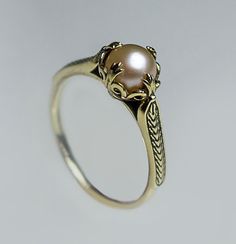 "14k gold ring with a real rose pearl . vintage victorian style . size : adjustable weight : 3.2 gram pearl size in m\"m : 0.7 mm worldwide free shipping" Vintage Pearl Jewelry, Pearl Rings Vintage, White Pearl Ring, Pearl Engagement Ring, Victorian Rings, India Jewelry, Jewelry Lookbook, Gold Earrings Designs, Vintage Victorian