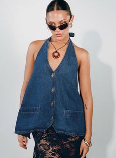 Hills Halter Denim Halter Tops Outfit, Denim Halter Top, Fleece Dress, Outerwear Outfit, Loungewear Sets, Casual Tank Tops, Curve Dresses, Tops Fall, Dark Wash Denim