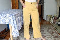 "Light Yellow High Rise Pants Size 6, Jeans With Pockets, Cotton Chino Pants Size S, Wide Leg Crop, Pastel Yellow Girlfriend Pants, Straight Leg Jeans, Womens Yellow Denim, Zip Closure Yellow Bottoms, Basic Everyday Fashion, Casual Work Trousers, Vintage Classic Jeans, Urban Streetwear, Folk Americana Clothing Vintage womens cotton jeans size 6. These high rise light yellow pants feature 4 pockets, zip closure and a wide leg crop. In a very good condition! ✂ Measurements taken flat WAIST 28.4\" Stretch Cotton High-waisted Work Pants, Yellow High Waist Cotton Wide Leg Pants, Non-stretch Yellow Cotton Bottoms, High Waist Stretch Cotton Work Pants, Stretch High Waist Cotton Work Pants, Non-stretch Yellow Cotton Pants, High-waisted Yellow Cotton Pants, Jeans With Pockets, Yellow Denim