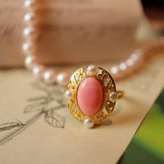 Stylish Pink Queen Conch Shell Pearls Ring Gold Vermeil - House Of Pearls Queen Conch Shell, Baroque Pearls Necklace, Pearl Jewelry Ring, Pearls Ring, Conch Pearl, Pearl Rings, Gold Pearl Ring, Golden South Sea Pearls, Conch Earring