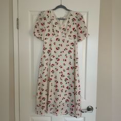 Size S. Cute White Midi Dress For Spring, Fitted White Dress With Cherry Print, White Elegant Dress, Cherry Print, Elegant Dress, Red White, Red And White, Cherry, Midi Dress