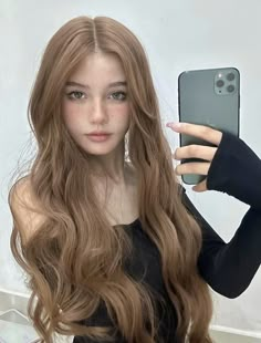 Hair Styles Asian, Korean Hair Color, Brown Hair Looks, Hair Inspiration Long, Long Curly Wig, Light Hair Color, Synthetic Lace Wigs, Hair Dye Colors, Hair Inspo Color