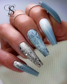 Blue And Gray Nail Designs, Blue Marble Nail Designs, Blue And Glitter Nails, Acrylic Marble Nails, Spring Nail Ideas 2023, Blue Marble Nails, Birthday Nail Ideas, Ig Nails, Glamorous Birthday