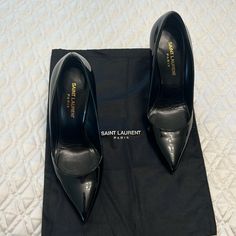 Saint Laurent Classic Pointed Toe Pumps In Black Patent Leather Heel And Soles Replaced Loved But Now Look Like Brand New. Size 8 With 4.5” Heel Comes With Duster