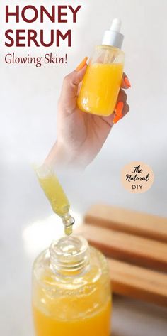 Honey is a natural humectant and has antimicrobial & brightening benefits. Here's how you can make honey serum for bright and glowing skin – Honey Products Ideas, Honey Face Cream, Honey Moisturizer, Live Naturally, Diy Self Care, Honey Ideas, Honey Skincare, Honey Skin Care, Honey Products