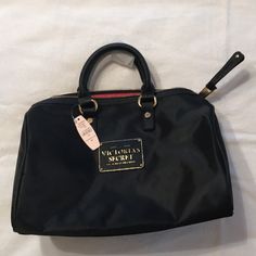 Black Nylon Cosmetic Bag Zipped Top Closure 1 Inside Zipped Pocket Never Used Inside Measurements 7 H X 10 L X 3.5 W Fancy Sandals, Cosmetic Bag Set, Victoria Secret Makeup, Victoria Secret Perfume, Cosmetic Pouch, Michael Kors Hamilton, Black Nylon, Beauty Bag, Pouch Bag