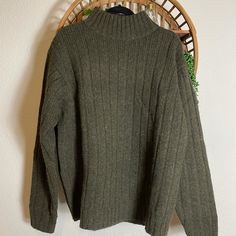 This Cozy Army Green Colored Sweater Is 100% Wool So It’s Super Warm ! Perfect For The Fall And Winter! Size Large. Gently Used. Any Questions Just Ask:) Sweater Turtleneck, Vintage Sweaters, Wool Sweater, Fall And Winter, Wool Sweaters, Vintage Look, Turtleneck Sweater, Vintage Looks, Army Green