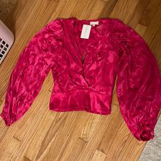 Bought From Intermix And Nwt Ronny Kobo Fuschia Silk Satin Puffsleeve Blouse Size S By Ronnykobo, Size L. Eugenia Jacquard Top. Fabric: 65% Silk 35% Viscose, 5% Spandex, Lining 100% Poly. Retailed $358 Sold Out Online. Your New Go-To Going Out Top, The Hotpink Silky Puffsleeve Blouse Wraps In A High Shine Jacquard Satin With Voluminous Sleeves. Button Cuffs. Back Keyhole Hook Closure. Side Zip Closure. Satin-Jacquard Print. Wrap-Effect Front. Gathered Sleeves. Soft Lightweight Silk Blend Fabric Fitted V-neck Top With Blouson Sleeves, Party V-neck Blouse With Blouson Sleeves, Pink V-neck Blouse With Blouson Sleeves, Pink Blouson Sleeves V-neck Blouse, Pink V-neck Blouse For Date Night, Jacquard Top, Voluminous Sleeves, Ronny Kobo, Gathered Sleeves