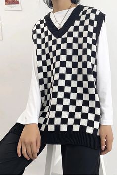 Plaid Checkered V-Neck Sleeveless Knitted Vest Sweater – Tomscloth Casual Plaid Vest For Spring, Casual Plaid Sleeveless Vest, Casual Plaid Vest Top, Casual Plaid Sleeveless Tank Top, Wednesday Checkered Vest, Sleeveless Knitted Vest, Barbie Cowgirl, Retro Summer Outfits, Checker Vest