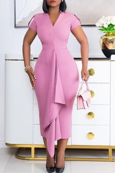 Material Polyester Style Casual, Sweet, Daily, Elegant, Simplicity Element Patchwork, Solid Color Neckline V Neck Sleeve Length Short Sleeve Fit Type Regular Clothing Length Long Type Solid Color Size(in) Bust Waist Hips Dresses Length S 32.3 26 34.6 49.6 M 33.9 27.6 36.2 50 L 35.4 29.1 37.8 50.4 XL 37 30.7 39.4 50.8 2XL 38.6 32.3 40.9 51.2 3XL 40.2 33.9 42.5 51.6 Tips: Due to the many variations in monitors, the color in the image could look slightly different, please take physical design and color shall prevail. Please allow 0.4"-1" differs due to manual measurement. V Neck Dresses, Bohemian Midi Dress, Midi Dress Outfit, Evening Midi Dress, Chiffon Midi Dress, Silk Midi Dress, Striped Midi Dress, Midi Dress Casual, Midi Dress Summer