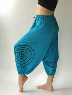 "Yoga Pant Low Cut Harem Pants Cotton made from 100% Rayon, yoga pants, comfortable lady for yoga lover - Free-size for Yoga Love, Sporty Girl - Condition: Brand new without tags. 100% Rayon- Made in Thailand Approx. Measurement: Waist: 24\"- 34\" Inseam: 26\" Length: 32\" ❤️ PAYMENT We accept payments via PayPal only. ❤️❤️ Delivery Time : USA only 2business days Canada: 2- 3 business days France: 2- 3 business days Germany 2- 3 business days North America: 2- 3 business days Europe: 2- 3 busine Yoga Love, Bohemian Clothes Women, Sporty Girl, Maxi Pants, Cotton Gauze Fabric, Harem Pants Women, Boho Pants, Rayon Pants, Pants Cotton