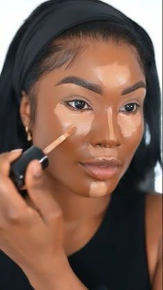 MAKEUP FOR DARK SKIN WOMEN! ❤️ 70s Make Up Looks For Black Women, Self Eye Makeup, Steps To Applying Makeup Black Women, Easy Makeup For Dark Skin, Makeup For All Black Outfit Black Women, Make Up For Formal Event Night, Outfit For Dark Skin For Women, Eye Shadow For Dark Skin, Dark Brown Skin Makeup