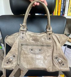 BALENCIAGA Agneau Motocross Classic Work Bag. SS 2012 collection Taupe Bag, Balenciaga Bag, Purse Styles, Work Bag, Balenciaga City Bag, Phone Bag, Compact Mirror, Motocross, Antique Gold