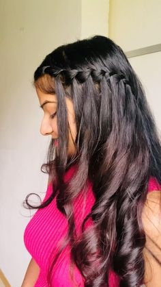 Tredisnal Dress Hairstyles, Pony Hairstyles For Long Hair Wedding, Straight Hairstyles For Lehnga, Hear Style Gril, Heir Stayl For Saree, Hairstyles For Fairwell Party, Trendy Hairstyles For Round Faces, Hairstyles For Plazo Dress, Bony Tail Braid Hairstyles