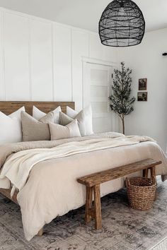 Neutral Bedroom Decor Neutral Living Room Colors, Bedroom Architecture, Tan Bedroom, Neutral Bedroom Decor, Earthy Bedroom, Luxury Room, Bedrooms Decor, Bedroom Decor Cozy