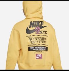 Nike Sportswear Women, Rare Nikes, The Big Apple, Nike Hoodie, Nike Store, Womens Fleece, Big Apple, Purple Fashion, Store Shoes