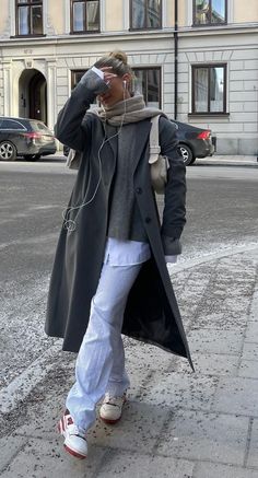 Trench Outfit, Nyc Fits, New York Winter, Trench Coat Outfit, Mode Zara, Europe Outfits, Europe Winter