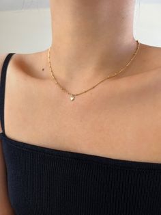 "✿Sold individually  ✿ 14K US Gold-Filled Chain  ✿ Measurement: Chain with Heart: approx. length 16 inches (40cm) with 1-inch adjustor, width 0.047inch (1.2mm) Original Chain: approx. length 16 inches (40cm) , width 0.047inch (1.2mm) Heart: approx. length 0.24 in (6.2mm), width 0.19 in (4.7mm) ✿ Tarnish resistant, hypoallergenic, safe for sensitive skin ✿ G I F T  If you want to package in a ready-to-gift kraft jewelry box (FREE) and add a gift note, just \"mark as gift\" and leave a gift note i Chain Layering, Chain Necklace Gold, Layered Choker Necklace, Moodboard Aesthetic, Layering Necklaces, Electroformed Jewelry, Layered Chokers, Gold Bond, Trendy Necklaces