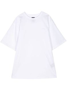 white cotton lightweight jersey embroidered motif embroidered logo to the rear round neck drop shoulder short sleeves straight hem White Logo Detail Short Sleeve Tops, Classic T-shirt With Logo For Summer, White Short Sleeve Tops With Logo Detail, White Short Sleeve Top With Logo Detail, Classic Short Sleeve Tops With Logo Detail, Oversized White Tops With Logo Detail, White Oversized Top With Logo Detail, White Oversized Top With Logo, Juun J