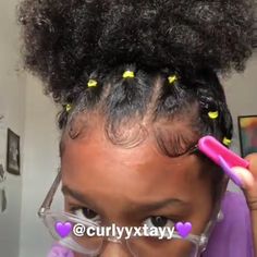 Rubber Band Hairstyles Ponytail, Back To School Black Girls Hairstyles, How To Style Afro Hair, Rubber Band Hairstyles Natural Hair 4c, Rubber Band Hairstyles Natural Hair Kids, Rubberband Hairstyles Black Women, Afro Bun Hairstyles, Rubberband Hairstyles Natural Hair, Afro Hairstyles For Kids