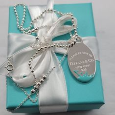 Large Rtt Blue Spash Oval On Adjustable Mixed Bead Chain 28 - 32" Brand New, Never Used. Will Come With Box, Bow, Necklace Card And T Bag. Tiffany Infinity Necklace, Tiffany Necklaces, Shooting Star Necklace, Necklaces Ideas, Tiffany And Co Jewelry, Tiffany And Co Necklace, Jewelry Tiffany, Necklace Storage, T Bag