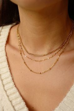 22k Gold Chain, Gold Chain Necklaces, Necklace Set Gold, Casual Necklaces, Gold Chain Design, August 1st, Necklaces Gold, Dainty Chain, Gold Necklace Set