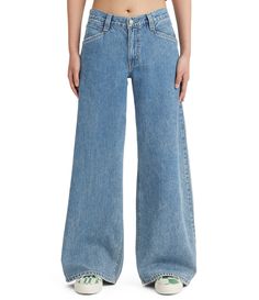 Baggy Wide Leg Jeans, Big Jeans, Take Chances, Levis Women, Relaxed Jeans, Outfit Aesthetic, Levis Jeans, Christmas List, Wide Leg Jeans