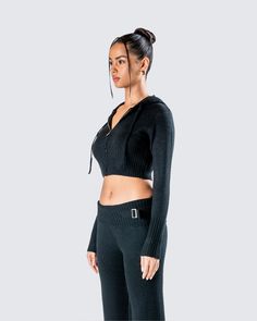 When it comes to essentials, this black cropped jacket hits the mark 🖤 With a sleek and cozy design, this piece is complete with a zip front, a rib hem, and extended long sleeves for a look that will never fail you 😌 Black Cropped Jacket With Ribbed Cuffs, Black Cropped Sweater For Winter Loungewear, Black Cropped Jacket With Ribbed Cuffs For Fall, Sporty Long Sleeve Cropped Jacket For Fall, Cropped Black Sweater With Ribbed Cuffs, Athleisure Long Sleeve Cropped Sweater For Fall, Sporty Long Sleeve Cropped Sweater For Winter, Sporty Long Sleeve Crop Top For Winter, Black Athleisure Crop Top For Fall