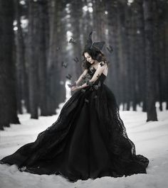 Queen Butterfly, Black Lace Wedding Dress, Black Lace Wedding, Halloween Photography, Instagram Queen, Goth Beauty, Diy Fashion Clothing, Fantasy Gowns, Ball Dresses