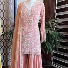 Indian Pakistani Heavy Embroidery Salwar Kameez Chiffon. Gorgeous Party Wear. Kameez Pant And Dupatta Bust 42 New Without Tag Color May Vary Due To Different Screen Pakistani Embroidery, Embroidery With Pearls, Suit Dupatta, Desi Outfits, Bridesmaid Attire, Dress Salwar Kameez, Heavy Embroidery, Dresses Indian, Salwar Kameez