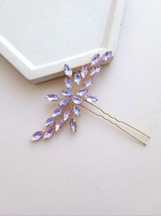 Complete your bridal hairstyle with our stunning small purple hair pin. This exquisite hair accessory is the perfect addition to enhance the bride's look on her special day. Searching for small purple hair accessories for your bridesmaids? Look no further! Our bridal hair pins is the ideal choice to add a touch of elegance to your bridesmaids' hairstyles. Designed specifically for brides, our amethyst hair pin is meticulously crafted to ensure it complements the overall wedding ensemble. Its enc Lavender And Purple Hair, Amethyst Accessories, Lilac Jewelry, Purple Hair Accessories, Amethyst Hair, Bridesmaids Hairstyles, Light Purple Hair, Hair Comb Bridal, Lilac Hair