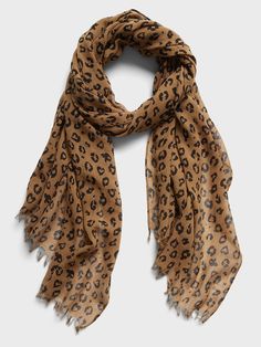 Accent your look with this soft, rectangular scarf, crafted in a lightweight cotton and wool fabric so you can layer it through the seasons.  Length: 70" (178cm) Width: 26" (66cm) The Seasons, Wool Scarf, Wool Fabric, Printed Cotton, Stylish Outfits, Banana Republic, Leopard Print, Illustrations, Wool