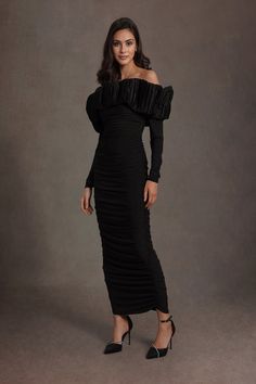 Be the center of attention at your next special event in the Tate Off Shoulder Maxi Dress. She features a structured pleated satin neckline and off-the-shoulder design combined with a luxe knit ruched silhouette and long sleeves. Wear this style to an evening soiree or upscale wedding reception. Black Formal Dresses, Atelier Dress, Upscale Wedding, Off Shoulder Maxi Dress, Black Off Shoulder, Black Dress Formal, Black Formal, Shoulder Design, For Your Party