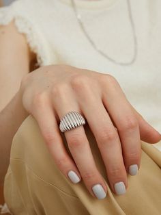 Elegant Vertical Stripe Ring - floysun Plain Rings, Ring Making, Chanel Earrings, Unique Gemstones, Timeless Accessories, 925 Silver Jewelry, Swarovski Pearls, Elevate Your Look, Recycled Gold