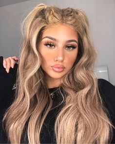 Penteado Cabelo Curto, Brown Blonde Hair, Long Blonde, Long Blonde Hair, Aesthetic Hair, Blonde Hair Color, Hair Dos, Gorgeous Hair, Half Up