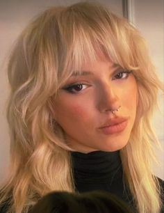 Classy Hair Cuts For Women, Lots Of Layers And Face Framing, Danielle Marcan Hair, Blonde Wolf Cut With Bangs, Edgy Blonde Hair Grunge, Blonde Wolf Cut Short, Blonde Short Hair With Bangs, Short 70s Hair, Short Blonde Hair With Bangs