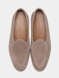 Editor's NotesIt is a clean, minimalist design that makes a great addition to your footwear rotation.It will pull together any casual outfit in a classic way.- Suede upper - Rubber sole - Slip on styling - Latex insoleMeasurements(in.)- Size: KR255mm - KR280mm- Heel Height: 0.79in.- Fits true to the sizeComposition & Care- Lamb Suede - Do not washDesigner- by ALL CLASSIC Classic Low-top Slip-ons With Suede Lining, Classic Slip-ons With Contrast Sole And Round Toe, Classic Beige Moccasins With Rubber Sole, Classic Almond Toe Slip-ons With Suede Lining, Classic Almond Toe Loafers For Everyday, Classic Low-top Moccasins With Suede Lining, Classic Leather Sole Loafers For Everyday, Classic Everyday Loafers With Removable Insole, Classic Loafers With Leather Sole For Everyday