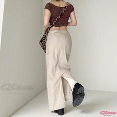 Qteee - Chic Vintage Drawstring High-Waisted Khaki Split Hem Midi Skirt with Pockets Casual Fitted Solid Color Maxi Skirt, Casual Stretch Cotton Maxi Skirt, Casual High Waist Stretch Skirt, Trendy High Waist Stretch Maxi Skirt, Beige Casual Non-stretch Skirt, Casual Beige Pencil Skirt, Y2k Beige Summer Bottoms, Stretch Casual Maxi Skirt, Casual Stretch Beige Skirt