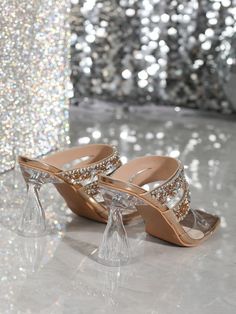 Crystal Clear Elegance: Summer Party High Heel Sandals with Rhinestone Champagne Heels, Party High Heels, Comfy Flats, Chic Heels, Color Champagne, Summer Parties, Shoe Obsession, Summer Party, Shoe Game