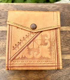 Hand Tooled Leather Wallet Vintage Accessories Coin Purse Billfold Mexico Brown | eBay Traditional Brown Rectangular Wallet, Brown Hand Tooled Trifold Wallet, Traditional Bifold Wallets For Everyday Use, Traditional Bifold Wallet For Everyday Use, Beige Bifold Coin Purse As Gift, Traditional Brown Wallets For Daily Use, Traditional Brown Wallet For Gift, Traditional Brown Wallets For Gifts, Traditional Brown Wallets As Gifts