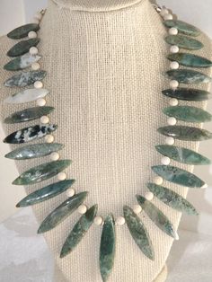 Green Moss Agate Necklace by CRawlinsCollection on Etsy, $75.00 Moss Agate Necklace, Green Moss Agate, Agate Jewelry, Agate Necklace, Crazy Lace Agate, Beaded Necklaces, Small Jewelry, Lace Agate, Agate Beads