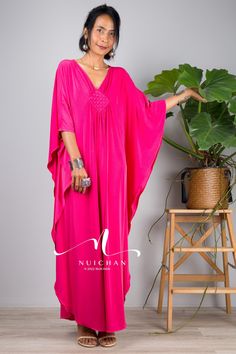 "New ! Hot Pink Maxi Dress, Petite kaftan, Evening Dress for small, Maternity dress, pre wedding dress, loose fit dress, fuchsia dress, summer caftan dress Petite to Small version : up to US 12 - UK 14 - EU 40 * Chest : up to 42\" * Waist : free up to 42\" * Hips : free up to 42\" * Length : 50.5\" from shoulder to hem MATERIAL * ITY Polyester * No lining Elegant Collection --> Produced by NUICHAN & Co MODEL : * Model chest : 32\", waist : 24\" hips : 35\" * Combined Height is 5\"6 > I'm 5\"2 (1 Flowy Pink Kaftan For Vacation, Elegant Pink Tunic Dress, Pink Tunic Kaftan For Beachwear, Pink Tunic Maxi Dress For Vacation, Pink Maxi Length Kaftan For Vacation, Long Pink Kaftan For Summer, Pink Long Kaftan For Beachwear, Pink Tunic Maxi Dress For Beach, Pink Maxi Dress For The Beach