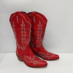 🛍️ Step out in style with our premium boots! 🛍️ ⭐⭐Explore our stunning collection of boots that blend Western flair with modern sophistication! ⭐⭐ 🤠 Our shoes, crafted from high-quality PU material, are handmade for superior quality. Any initial glue smell dissipates quickly in a ventilated area. 👫 Unisex Fit: Suitable for all genders. Measure your feet accurately, and consider sizing up 1-2 sizes for a more relaxed fit! 🎨 Colour Differences: Colours may vary slightly depending on your devi Red Cowgirl Boots, Basic Boots, Slip On Boots, Boot Types, Cowboy Western, Western Cowboy Boots, Style Expert, Western Cowboy, Cowgirl Boots