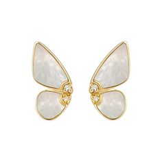 Elevate your look with MONET GARDEN COLLECTION Ear Studs 18K solid gold Mother of pearl Diamonds Weight of diamonds: 4 diamonds, around 0.014 carat in total Handcrafted Lifetime warranty Monet Garden, Ear Piercing Studs, Diamond Butterfly, Saltwater Pearls, Ear Piercing, Gold Butterfly, Akoya Pearls, Pearl Diamond, Butterfly Earrings