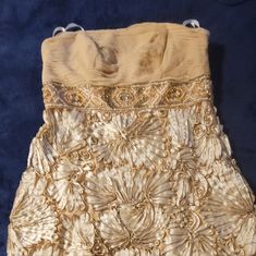 The Dress Is In Very Good Condition, I Have Never Worn It, It Only Has A Hole Where I Removed The Sponges To See If That's How It Would Fit Me, But It Doesn't Fit The Bust. Sue Wong Dresses, Sue Wong, Fancy Dresses, Strapless Dress, Gold Color, Prom Dresses, Womens Dresses, Dresses, Women Shopping