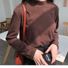 Brand Name: poberlagalsPattern Type: SolidClothing Length: RegularMaterial: ModaLMaterial: CottonCollar: TurtleneckOrigin: CN(Origin)Season: WinterSleeve Length(cm): FullSleeve Style: RegularThickness: STANDARDStyle: CasualPattern: Loose-fittingAge: Ages 16-28 Years OldPercentage of Material: 95% aboveModel Number: 7Yarn Thickness: Fine yarnMaterial Composition: Acrylic Plain Winter Sweatshirt, Cozy Brown Turtleneck Top, Plain Brown Tops For Fall, Cozy Plain Long Sleeve Tops, Brown Solid Color Winter Top, Cozy Long Sleeve Solid Color Tops, Cozy Long Sleeve Solid Tops, Brown Solid Color Top For Winter, Casual High Neck Tops For Fall