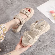 Upper Material: PUOrigin: CN(Origin)Heel Height: Med (3cm-5cm)With Platforms: YesPlatform Height: 3-5cmOccasion: CasualSandal Type: Ankle-WrapHeel Type: Flat withLining Material: PUSide Vamp Type: OpenOutsole Material: PUItem Type: SandalsClosure Type: Buckle StrapFit: Fits true to size, take your normal sizeBack Counter Type: Back StrapFashion Element: ShallowStyle: LEISUREPattern Type: SolidInsole Material: PUDepartment Name: Adult Shoes Design, Women Beach, Women Shoes Online, Boots Heels, Woman Beach, Designer Boots, Sandals Summer, Platform Sandals